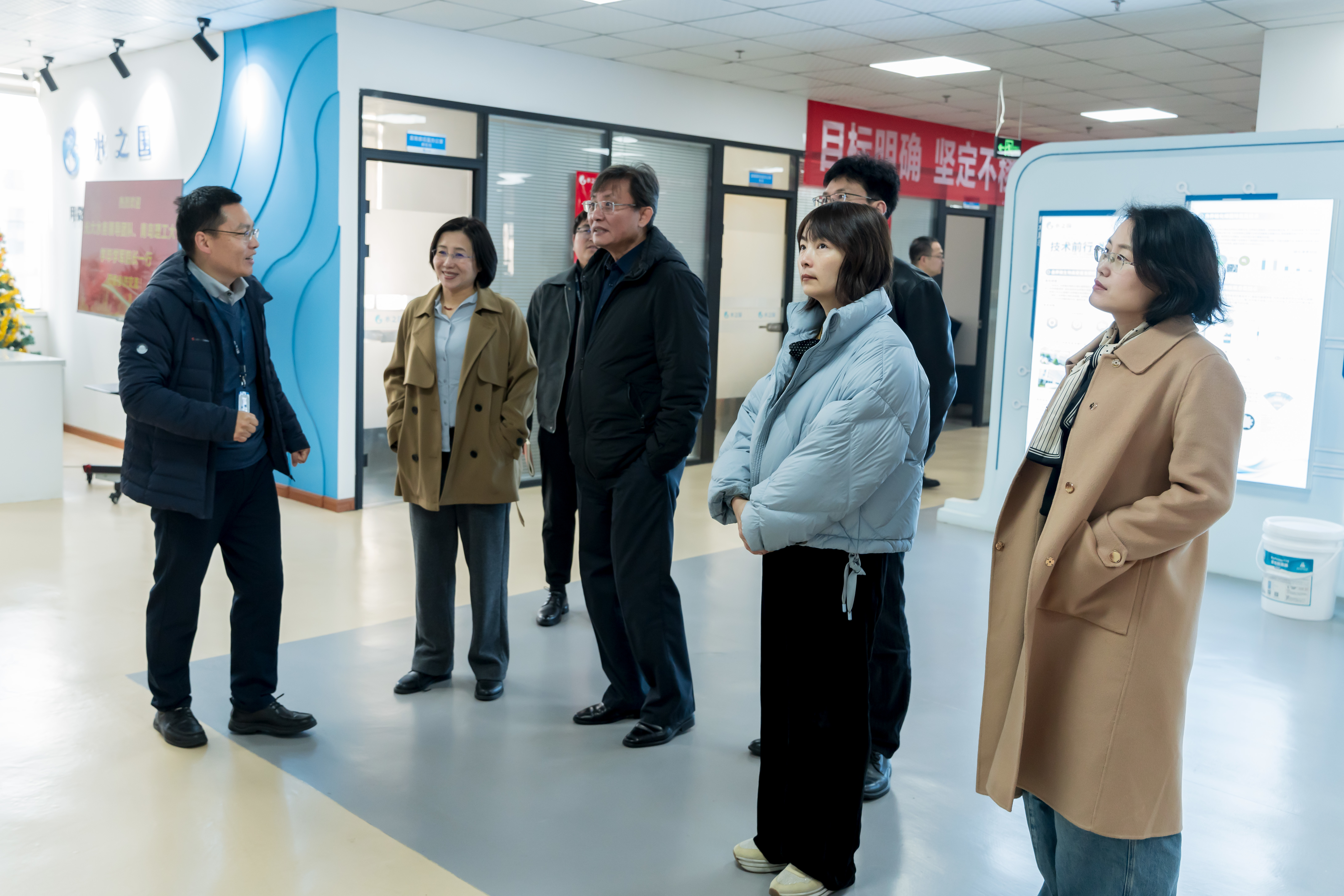 深入污水科技前沿，青岛理工&光大水务莅临OG视讯参观交流！