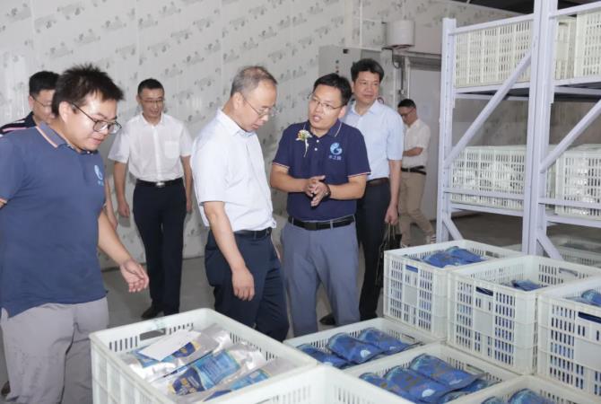 您知道污水处理专用复合碳源有哪些特点和作用吗？